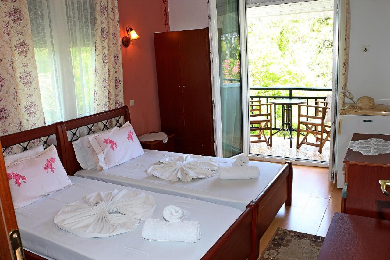 Kristal Hotel Prínos Exteriér fotografie